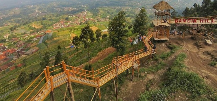 Gancik Hill Top