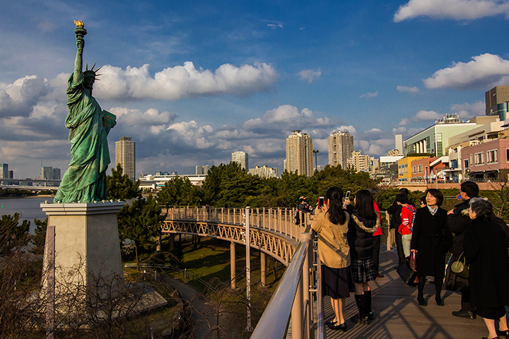 Pulau Sampah Di Jepang
