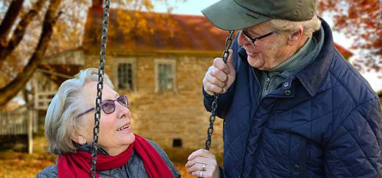 Mengatur Keuangan Rumah Tangga