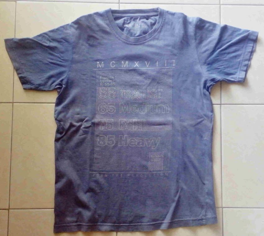 kaos-yang-akan-dipacking-ala-army-roll