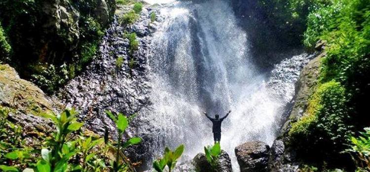 wisata air terjun di karanganyar