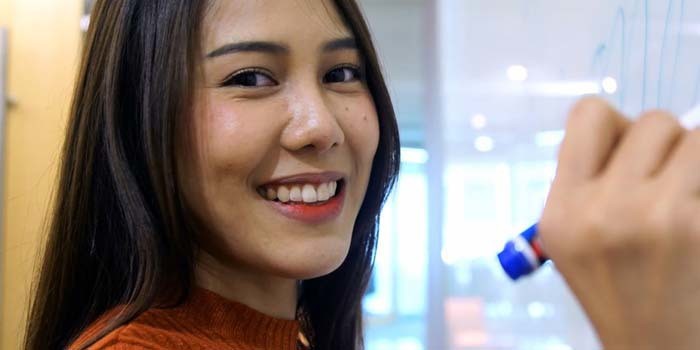 menambah semangat kerja