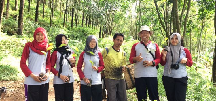 air terjun dong aron