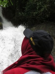 air terjun dong aron