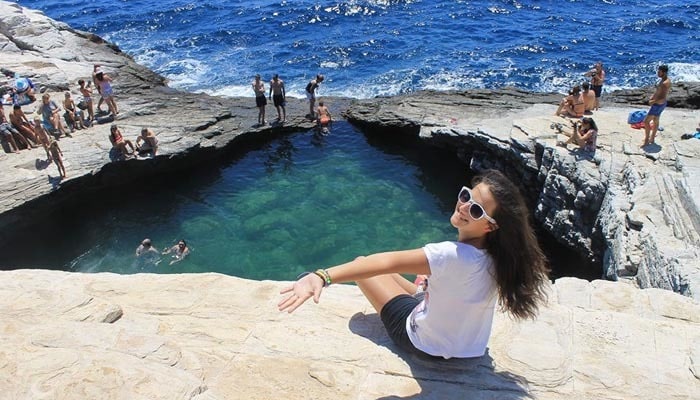 liburan bersama pacar