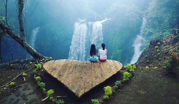 curug mempesona