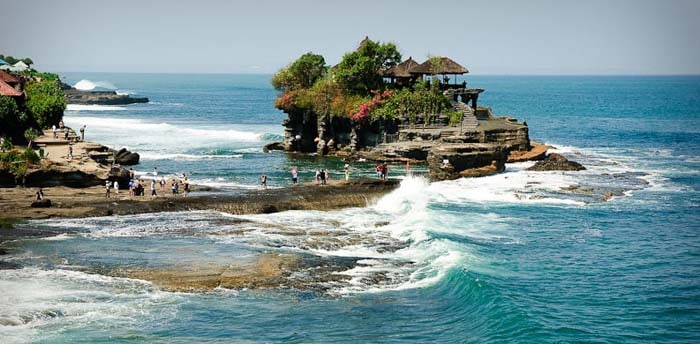 10 Tempat Wisata yang Paling Banyak Dikunjungi di Indonesia