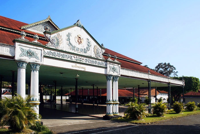 Jatuh Cinta Pada Jogja