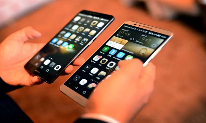 Smartphone Layar Penuh