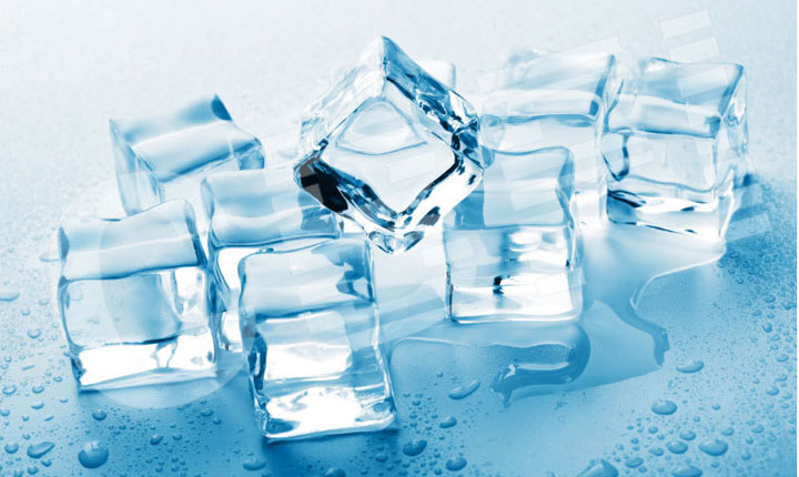 Es Kristal: Minuman Segar yang Menyegarkan Selera Anda