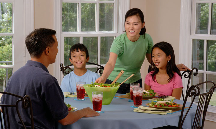 Buka Puasa Bersama di Rumah