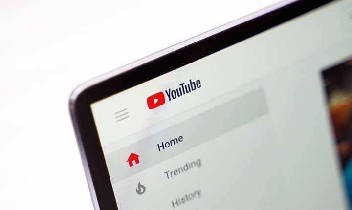 melihat trending youtube