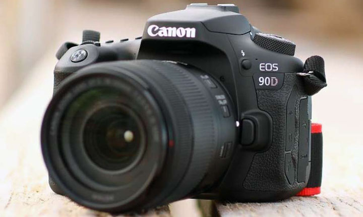 Canon EOS 90D
