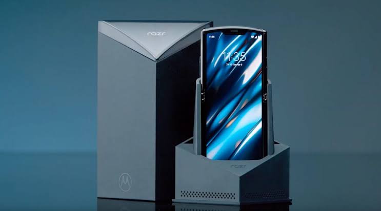 Moto Razr 2019